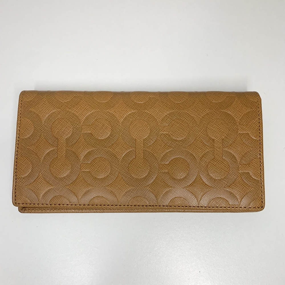 Coach leather bifold wallet